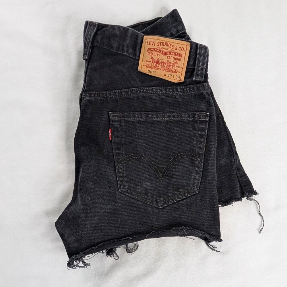 Levi's 505 Retro Raw Hem High Rise Cutoffs Black Denim Jean Shorts Distressed